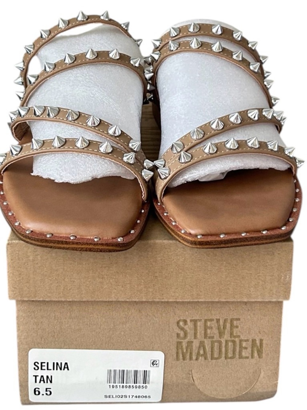 NWT Steve Madden Selina Tan Studded Slide Sandals